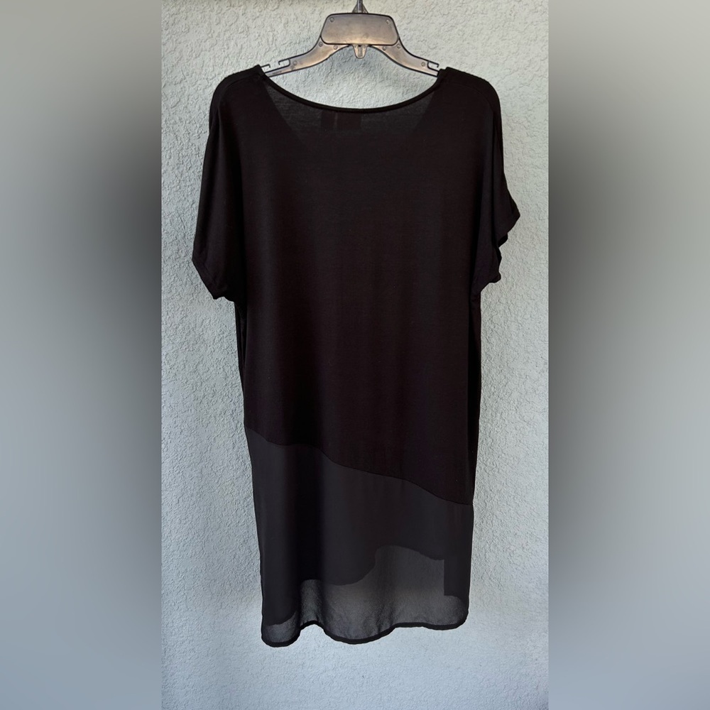 Chico’s V-neck Asymmetrical Sheer Hem Tunic Top Size 2/Size L - Picture 2 of 4